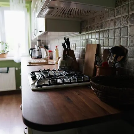 Krasny, Plne Vybaveny S Bezplatnym Parkovanim * Prievidza