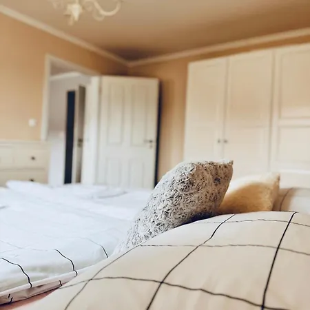 Krasny, Plne Vybaveny S Bezplatnym Parkovanim Appartement *