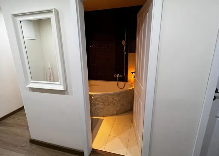 Krasny, Plne Vybaveny S Bezplatnym Parkovanim Διαμέρισμα Prievidza